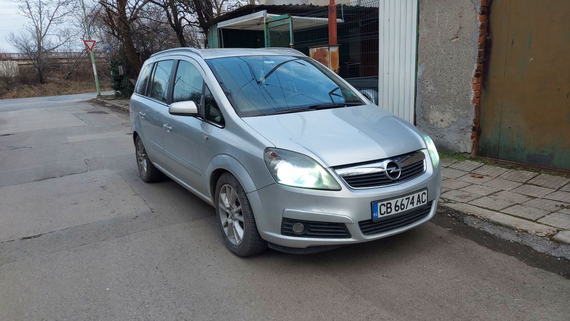 Opel zafira b 1.8 140ps