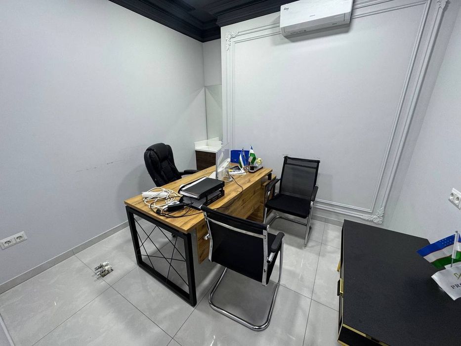 Аренда офиса. Луначарский. Первая линия вдоль дороги. Пл: 160 м²