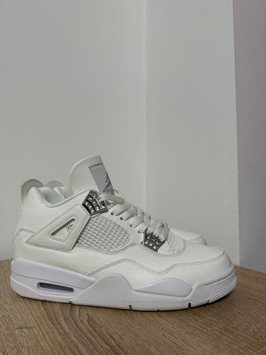Jordan Retro 4 Pure Money