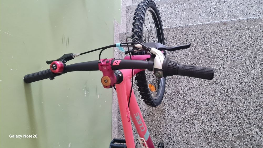 Продавам Cube Acid Race 240 24 цола алуминиев детски велосипед/колело