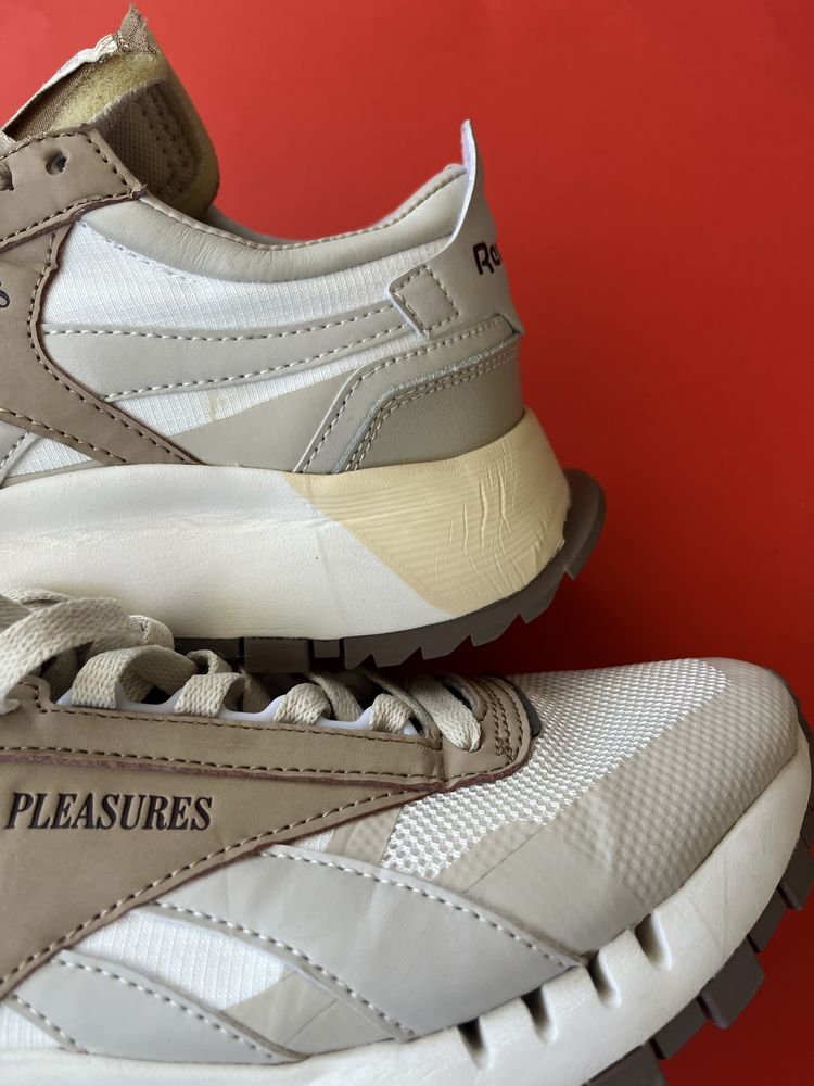 REEBOK x Pleasures - 42 номер / Оригинал