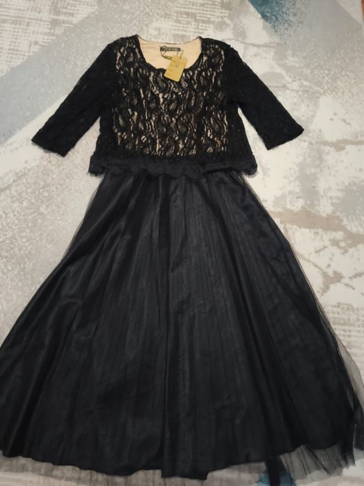 Продам новое платье