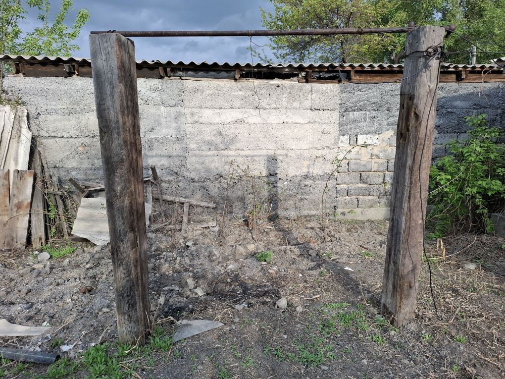 Продаётся дом за линей, где магазин Тамаша