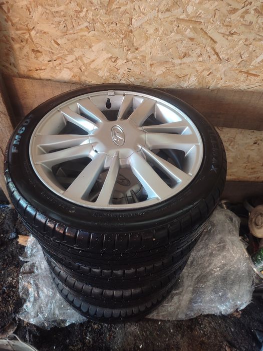 Продам диски 4×100 с новой резиной 195/45/16