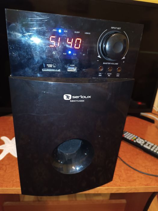 Vând combina muzicala