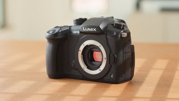 Panasonic Lumix GH5