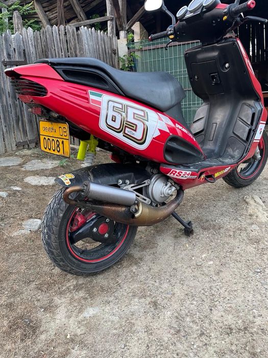 Vand scuter Malaguti F12 (NU YAMAHA/SYM/DUCATI/ETC)