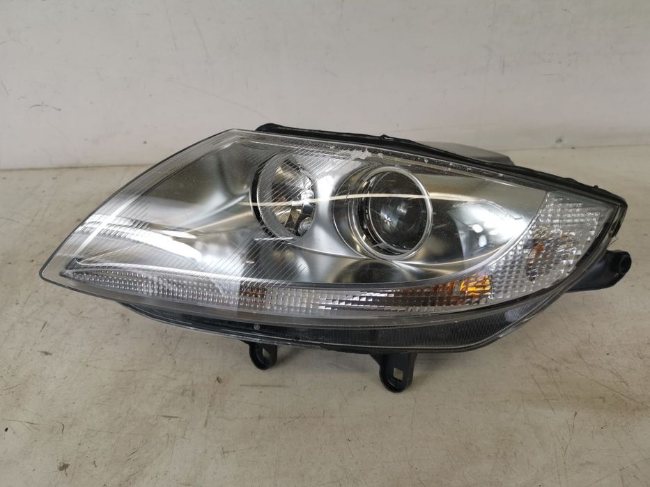 Far Stanga Cu Halogen Z4 E85 2004-2008   Original In Stare Buna