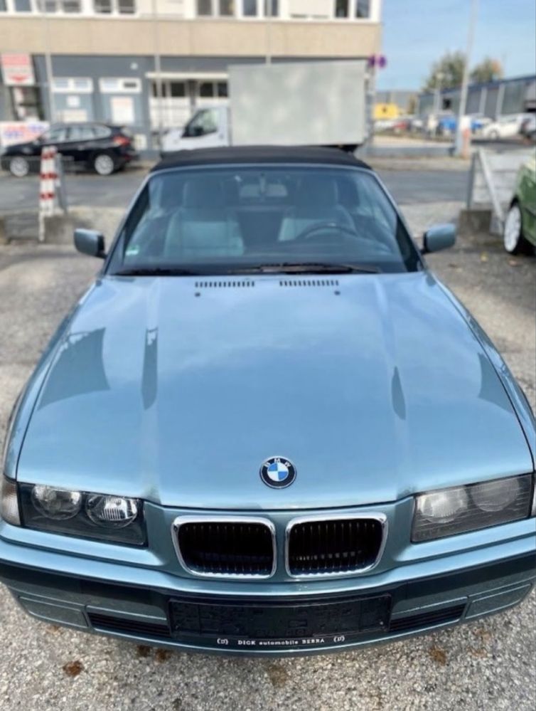 BMW E36 318i Cabrio - Stare impecabilă