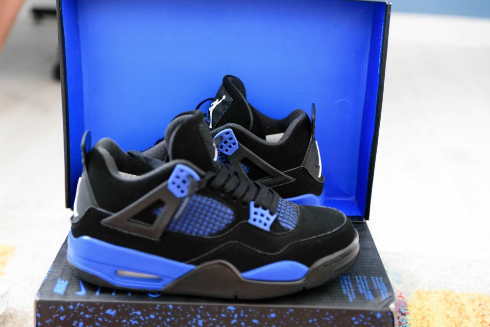 Jordan 4 Blue Thuner
