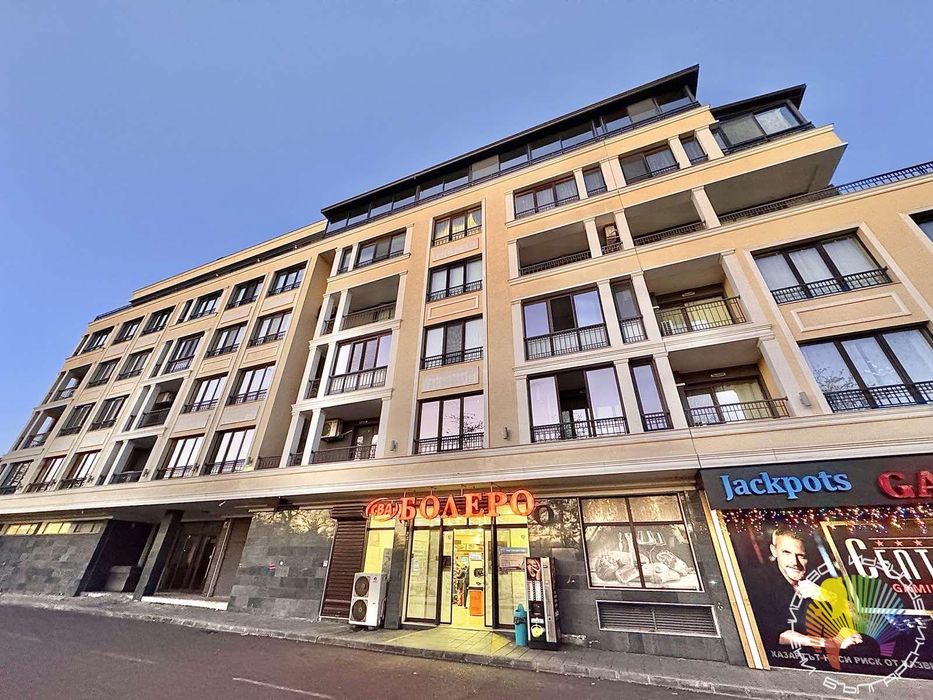 Дава се под наем Двустаен апартамент в Бургас, Лазур - 65 кв.м за 433.5 € - Снимка #14