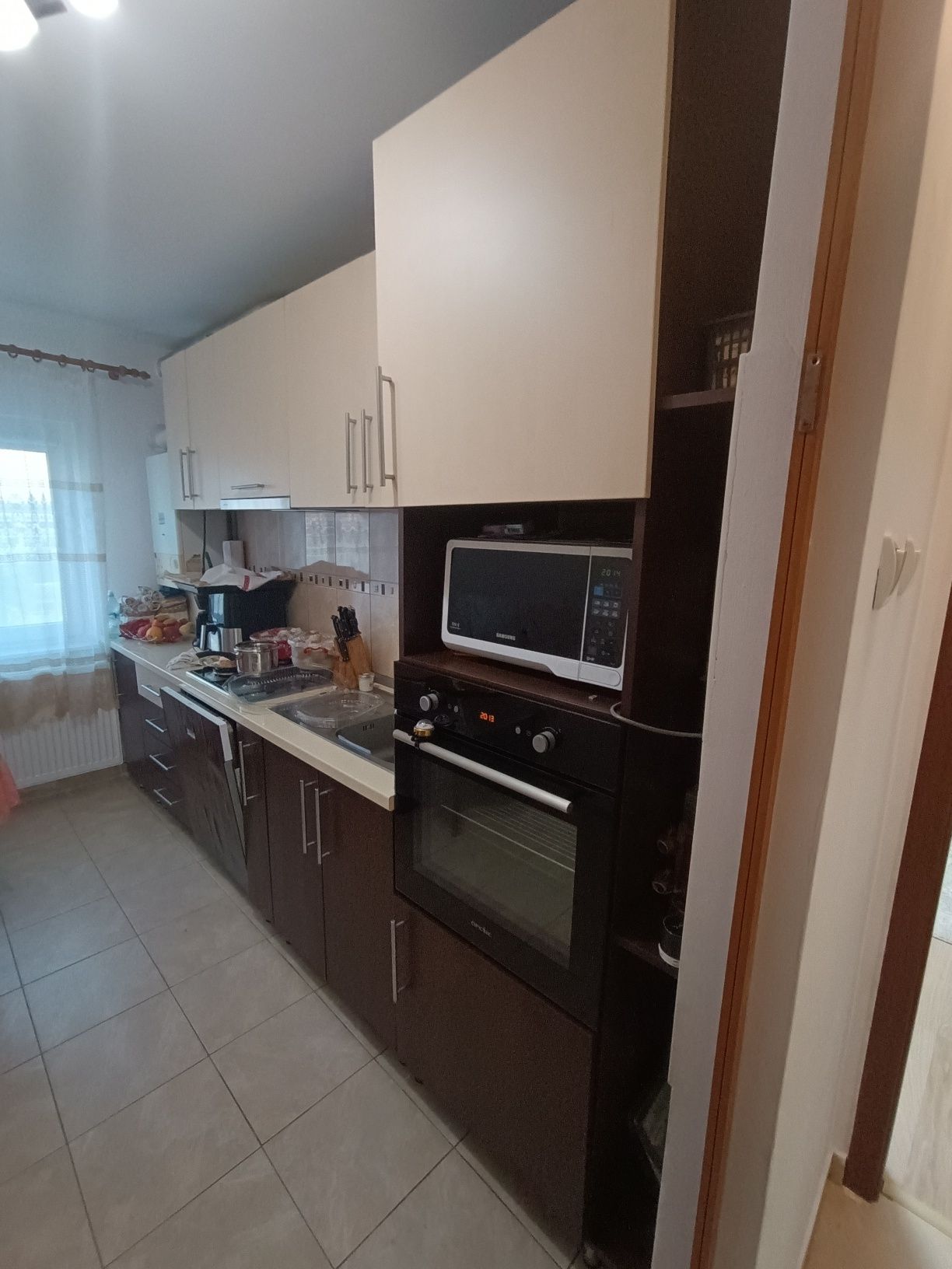 Vând apartament 3 camere micro 17