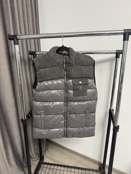Vesta CALVIN KLEIN super calitate