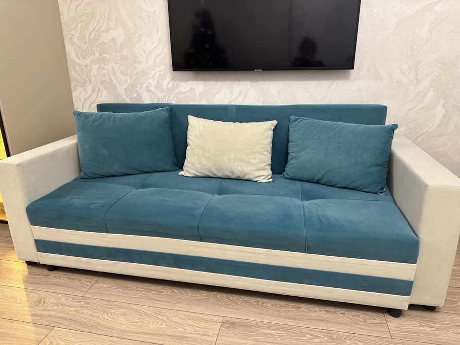 Продам красивый диван