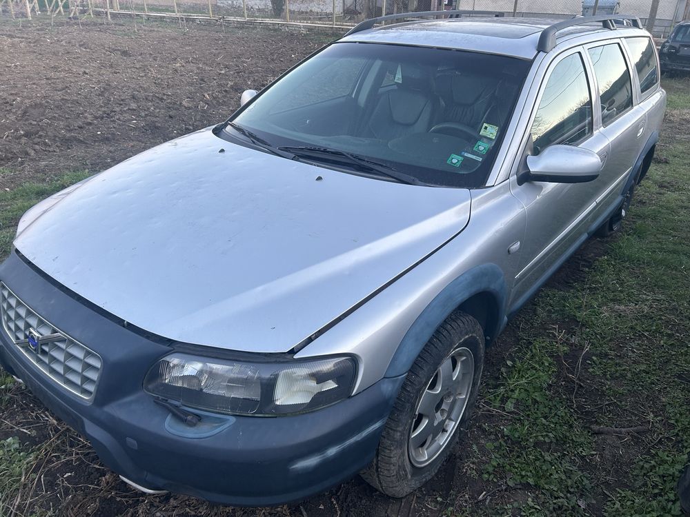Volvo Xc70 2.4 T 200к.с. На Части