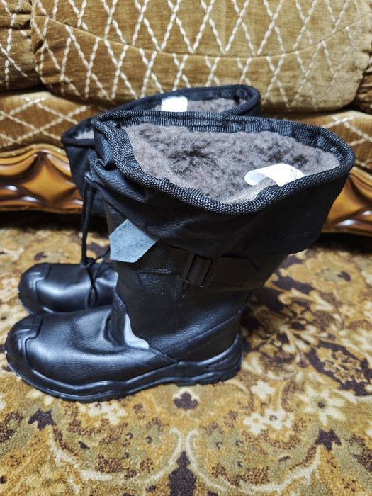 Спецобувь кожаная. Сапоги рабочие зимние. НОВЫЕ. РАЗМЕР 43.