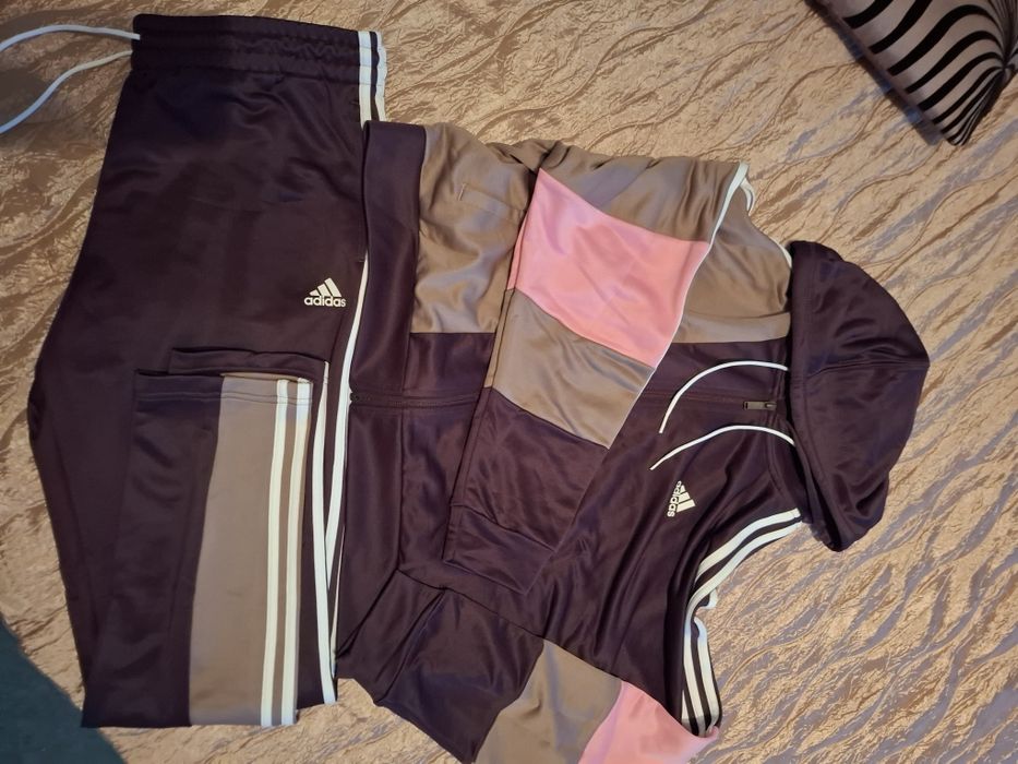 Спортен екип  "Адидас"