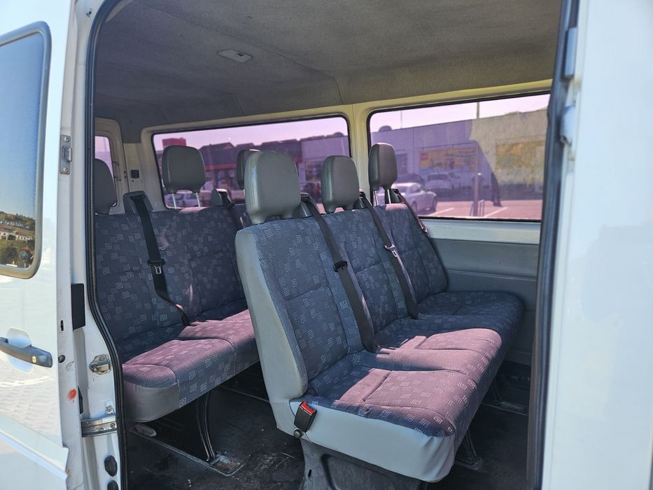Vând Mercedes Sprinter 8+1