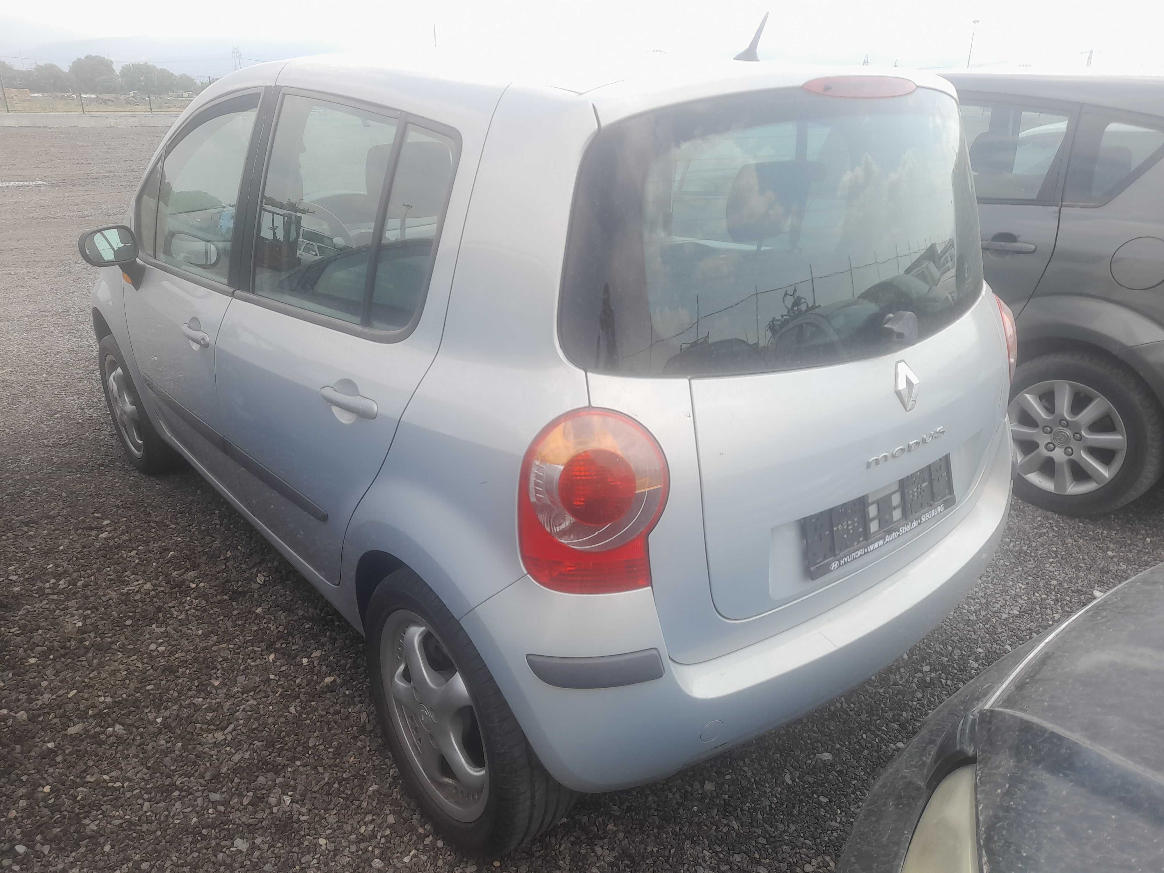 На части! Renault Modus 1.6 16v