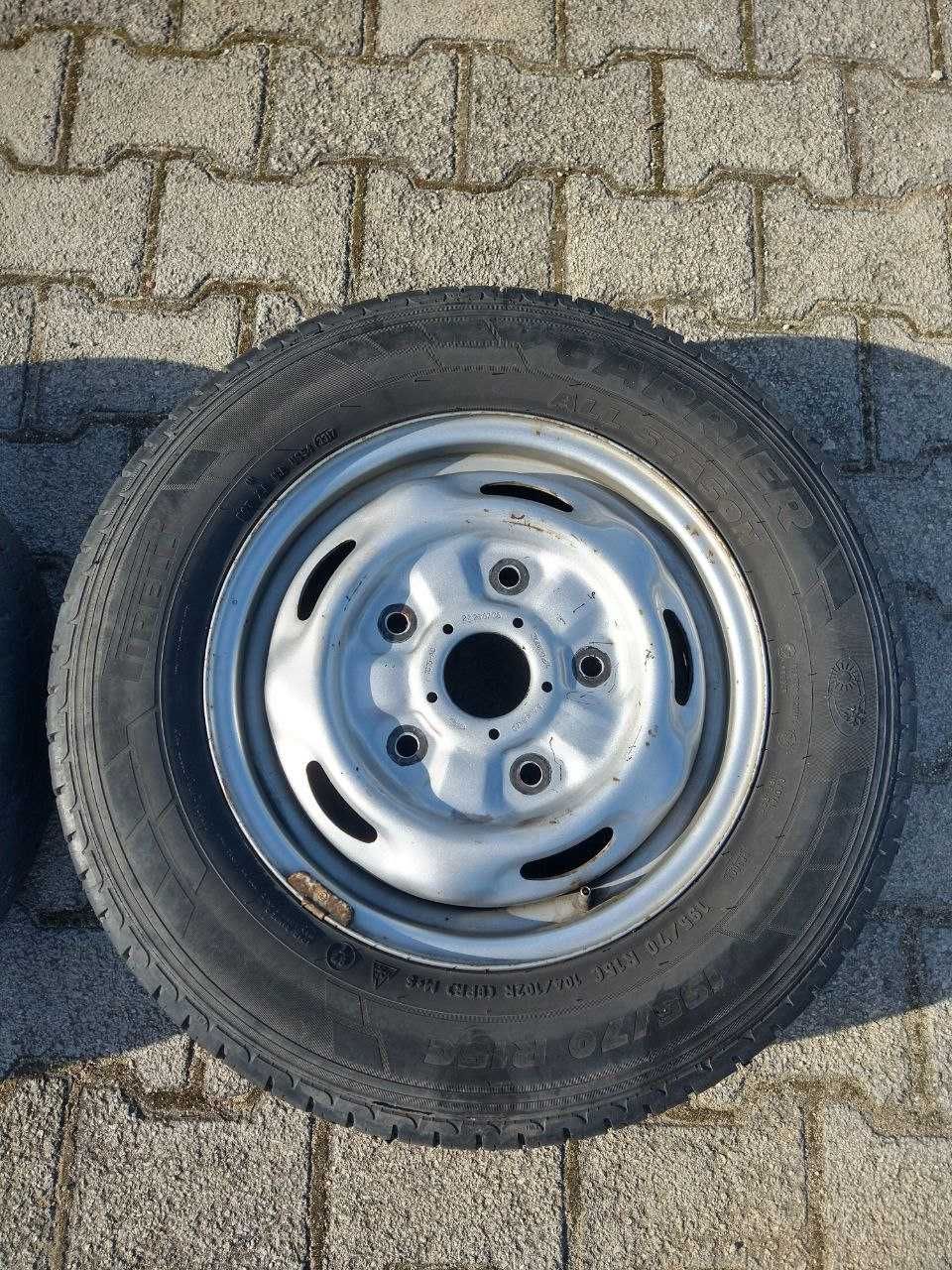 4 броя пълни колела 15″ с джанти Ford + гуми Pirelli Carrier AllSeason