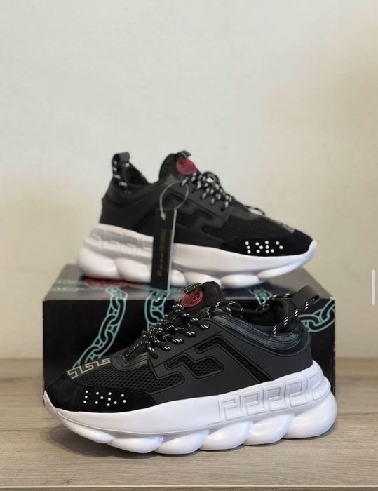 Versace Chain Reaction