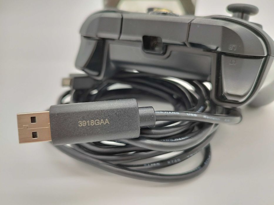 Контролер PDP Gaming Deluxe Wired Controller, черен камуфлаж