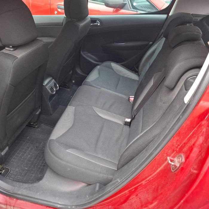 Vand PEUGEOT 308 , an fabricatie 2007 , motor 1.6 diesel