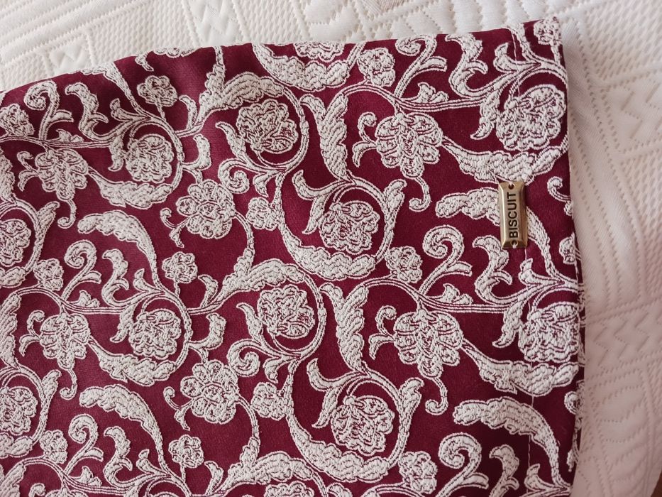 Официална елегантна рокля
25 лв
12,78 €