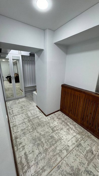 Сотиладиган уй бор сквер Ц1 срочно