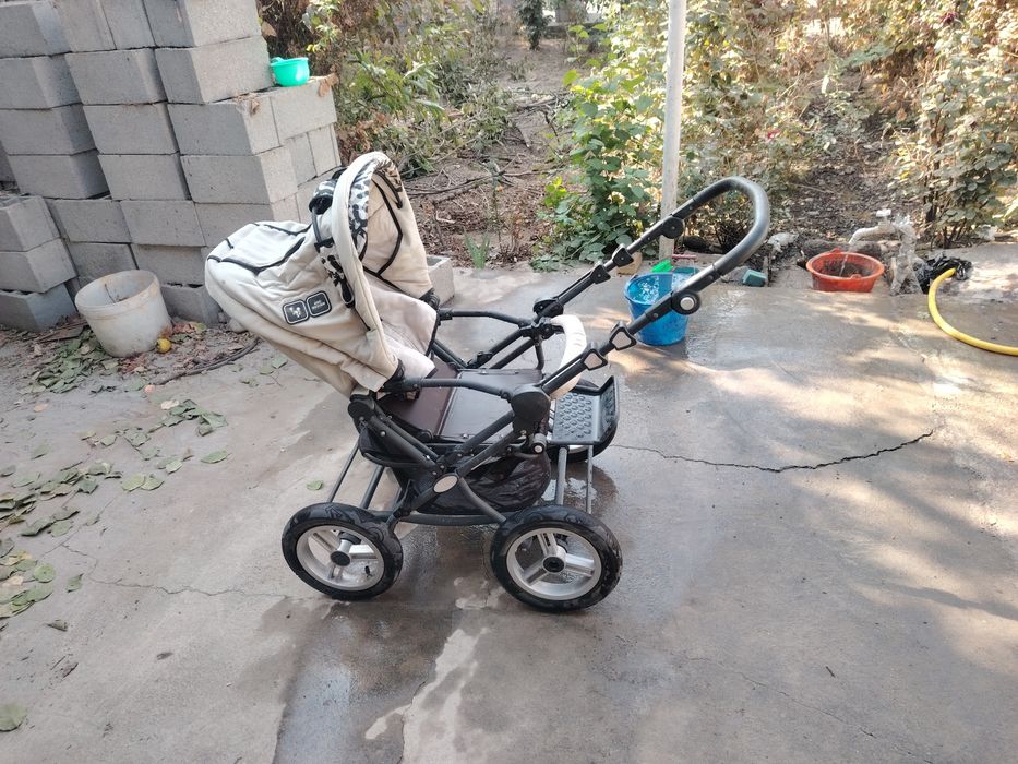 Коляска + вторая бонус