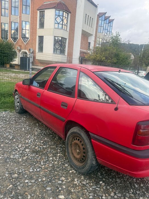 Vând Opel Vectra !