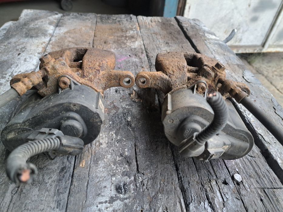 Etrieri fata si spate electrici VW TIGUAN B7 B6 AUDI