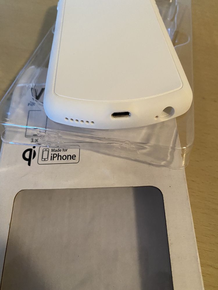 Husa Iphone 6 cu mufa incarcare incorporata,nou nouta!!