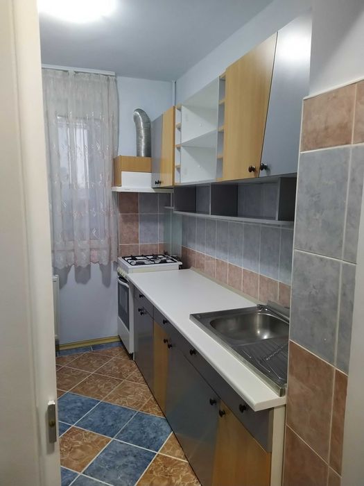 inchiriez apartament 3 camere , Bd. Timisoara, sect. 6, Bucuresti