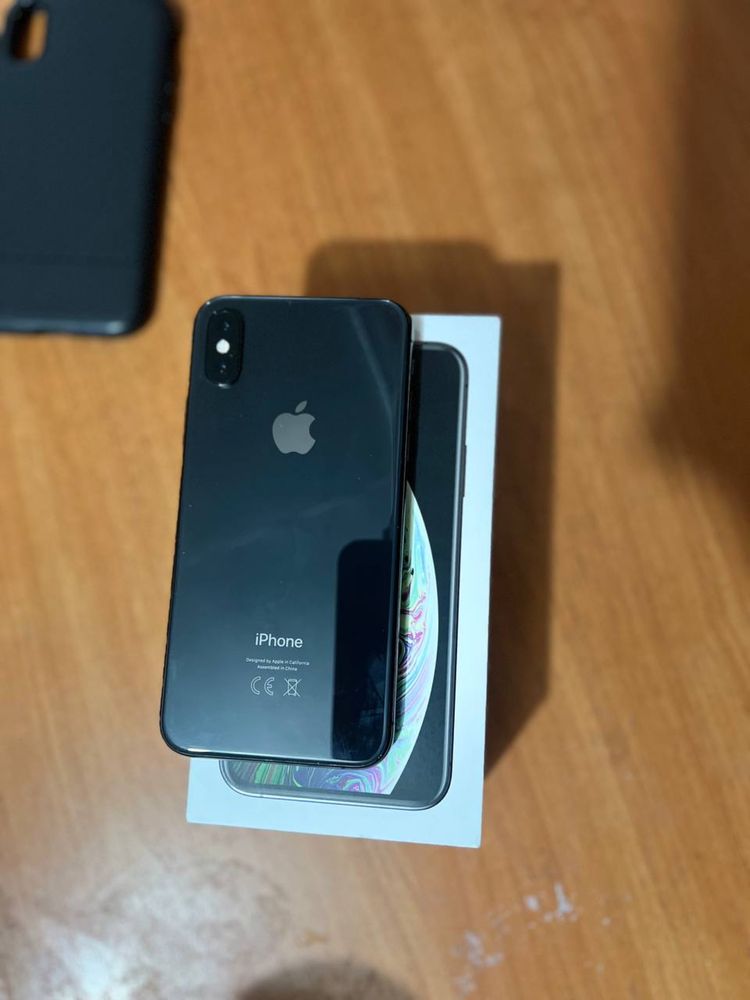 Iphone XS space gray 64