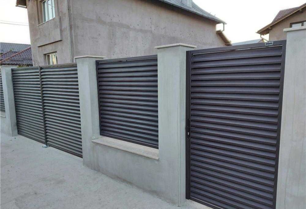 Construim garduri și porți la comanda clientului