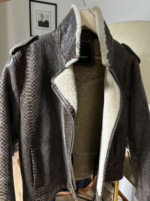 Jacheta din piele de piton