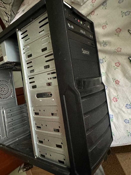 Carcase PC Calculator Negru Rosu pentru BUILD