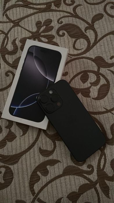 Iphone 16 pro black titanium 256GB