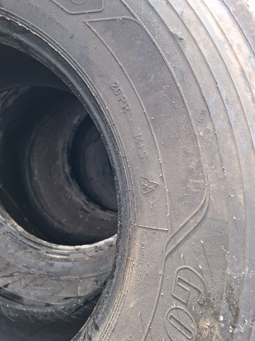 Vand 1 sau 2 sau 4 anvelope 385 65 22.5 goodyear bune fara defecte