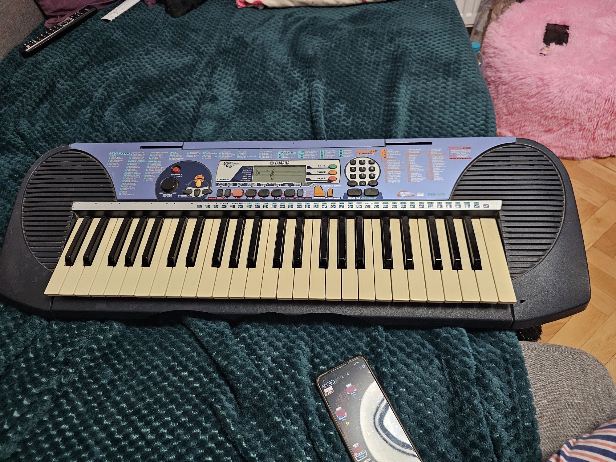 Orga yamaha psr  140