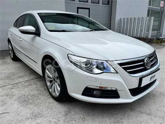 Dezmembrez Volkswagen Passat CC 2009