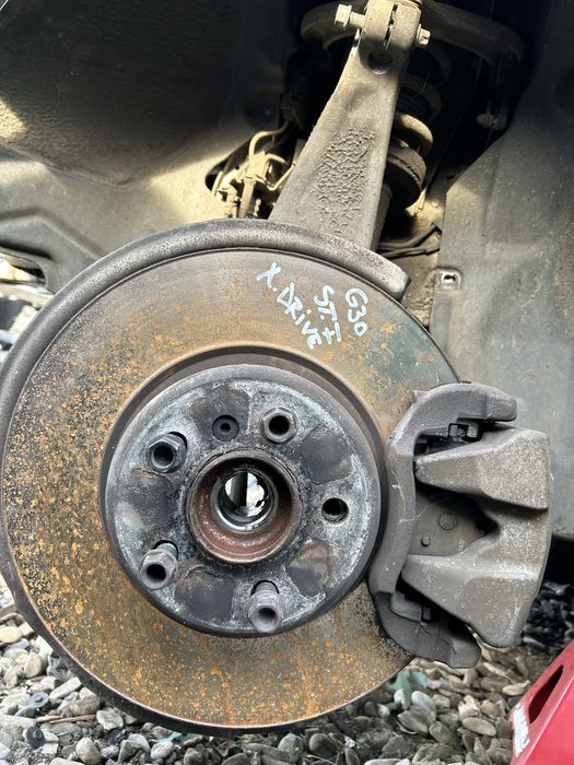 Fuzetă stânga față BMW G30 2.0 D X Drive