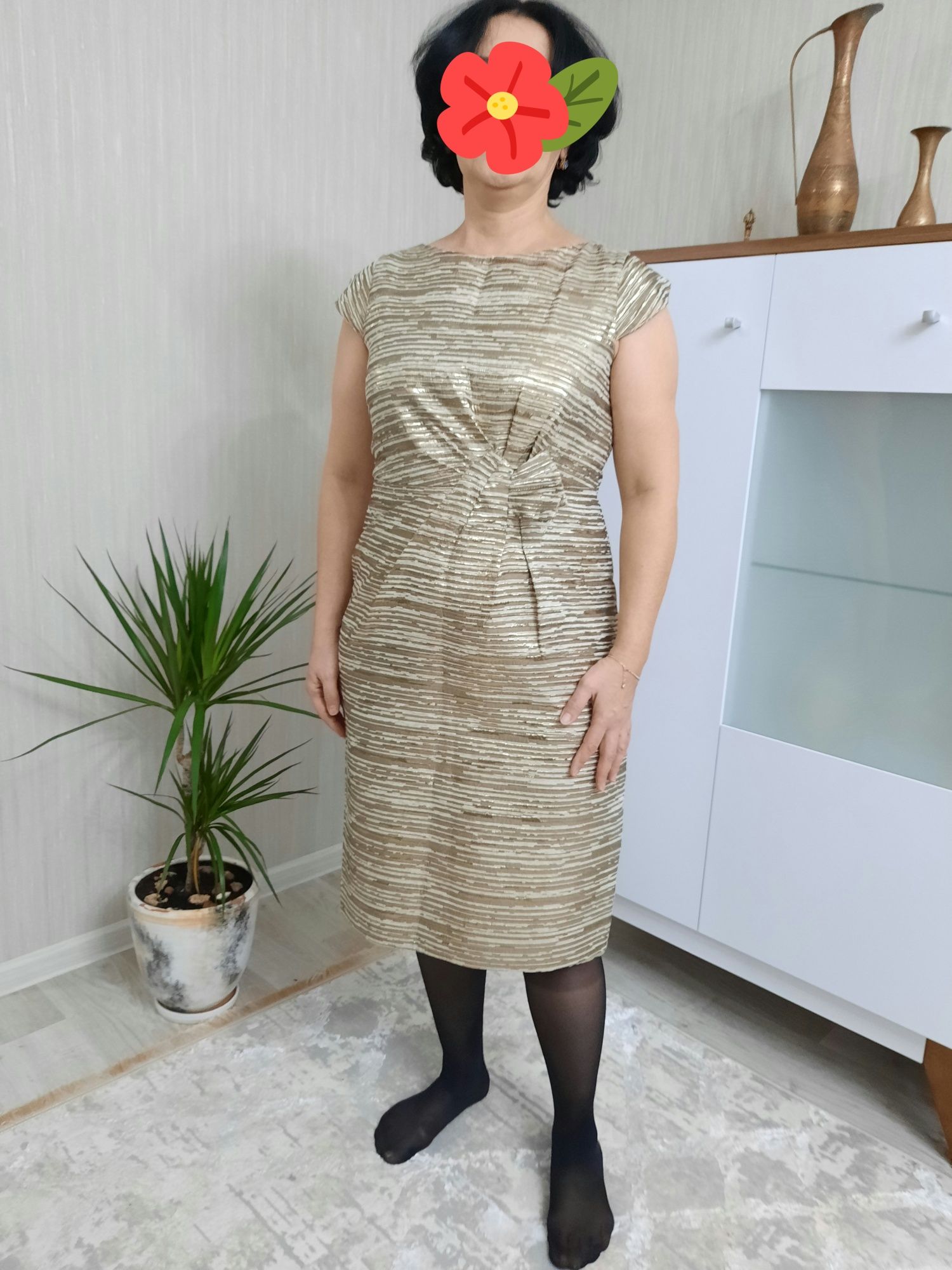 Платье жён 48р 10000т