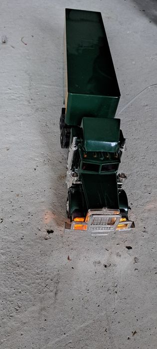 Camion american de jucărie cu telecomanda 66 cm