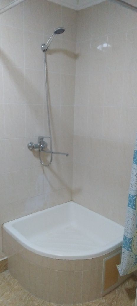 Talaba va ishlaydigan qizlarga shaxaga  ijaraga uy xovli beramiz