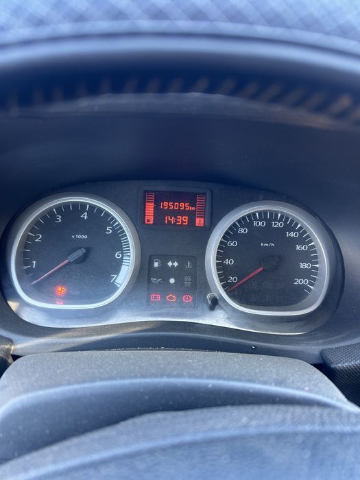 Vand dacia duster 4x4de cvgf
