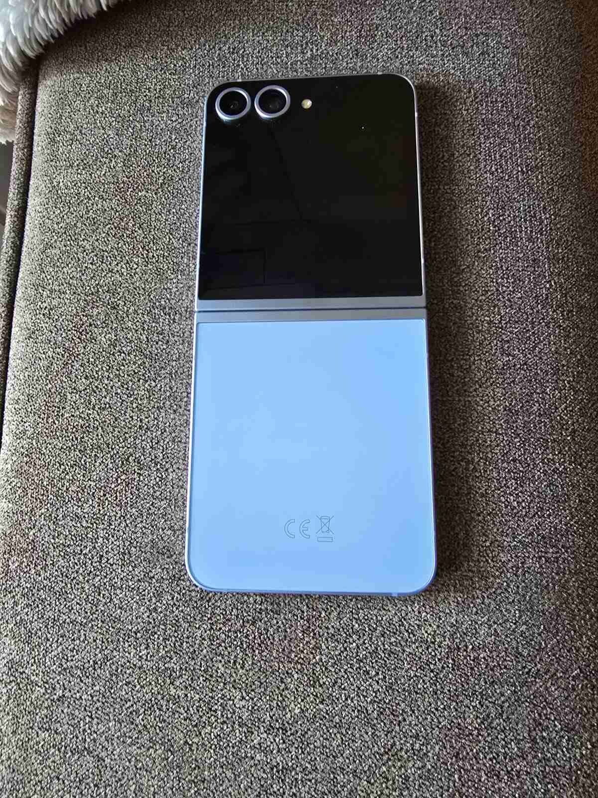 Samsung Z flip 6