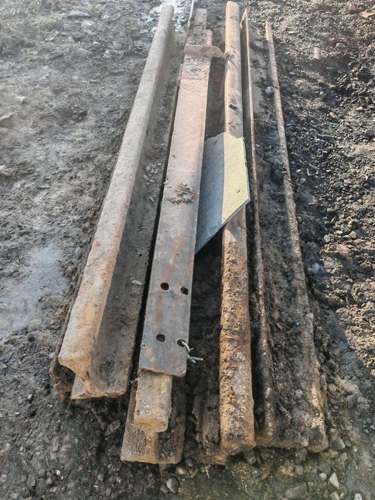 Продам рельсы 24000