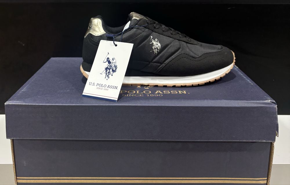 Adidasi U.S Polo Assn noi in cutie